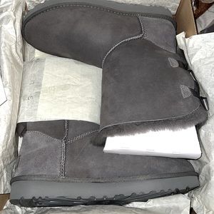 UGG WOMEN BAILEY BOW II